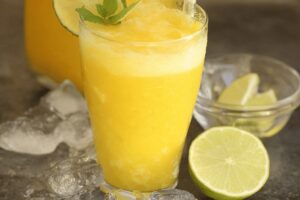 Pineapple Ginger Cleansing Juice