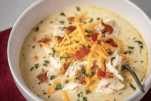Slow Cooker Keto Chicken Cream Cheese Soup